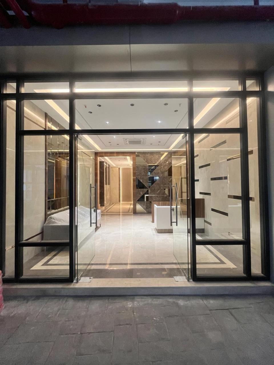 Hsquare Luxury Apartments Goregaon Bombaim Exterior foto