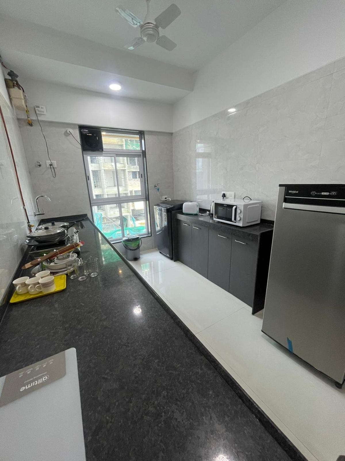 Hsquare Luxury Apartments Goregaon Bombaim Exterior foto